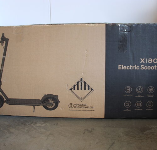 SALE OUT. Xiaomi Electric Scooter 4 EU DAMAGED PACKAGING, SCRATCHED, DIRTY, USED | Xiaomi | 6 month(s) | DEMO, MISSING HEXAGON WRENCH