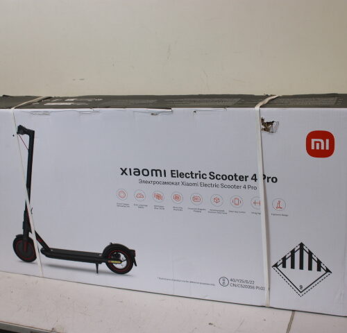 SALE OUT. Xiaomi Electric Scooter 4 Pro EU | Xiaomi | Electric Scooter 4 Pro EU | 700 W | 25 km/h | 10 " | Black | DAMAGED PACKAGING
