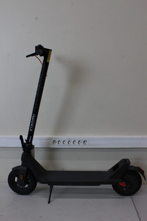 SALE OUT. Xiaomi Electric Scooter 4 Lite (2nd Gen) | Xiaomi | 6 month(s) | DEMO, WITHOUT ORIGINAL PACKAGING, MISSING MANUALS